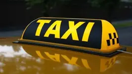 В России такси станет дороже. Таксистов обязали пересесть на отечественные машины.webp